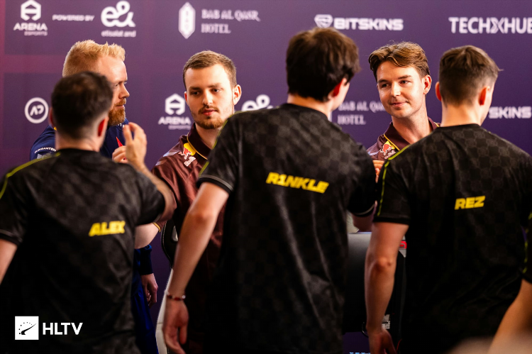 Дота 2 hltv