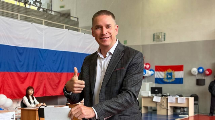Футболка с именем илья